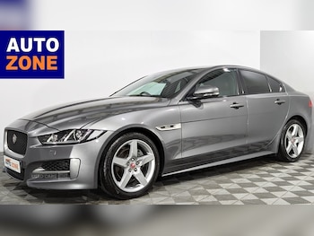 Used Jaguar XE 2018 for sale - 79454350: Photo