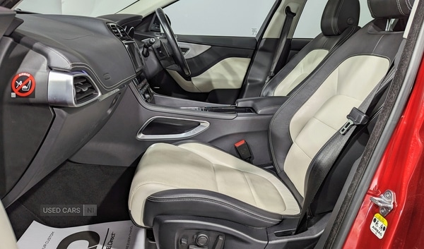 Used Jaguar F-Pace 2016 for sale - 76308573: Photo 11