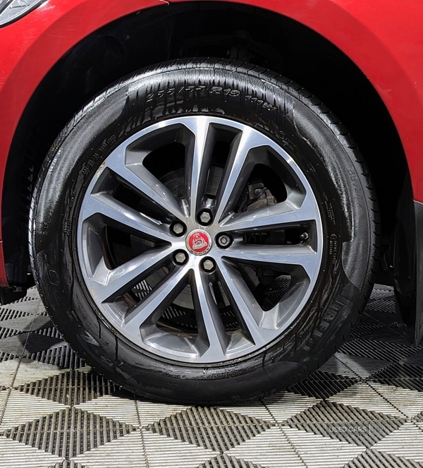 Used Jaguar F-Pace 2016 for sale - 76308573: Photo 14