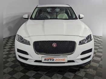 Used Jaguar F-Pace 2019 for sale - 76522900: Photo