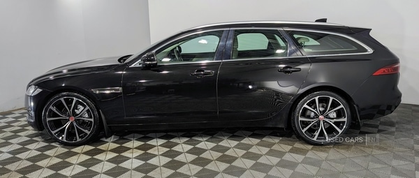 Used Jaguar XF 2017 for sale - 76389512: Photo 4