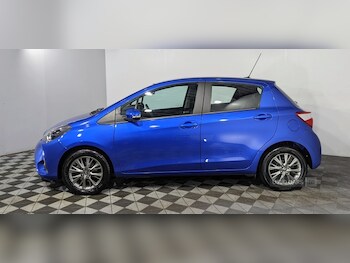Used Toyota Yaris 2020 for sale - 76927253: Photo