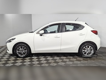Used Mazda Mazda2 2020 for sale - 75402768: Photo