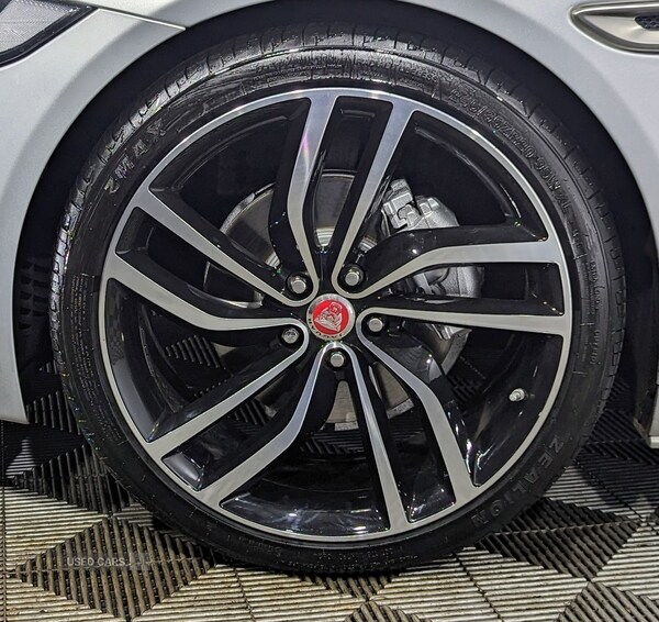Used Jaguar XE 2018 for sale - 73660252: Photo 14