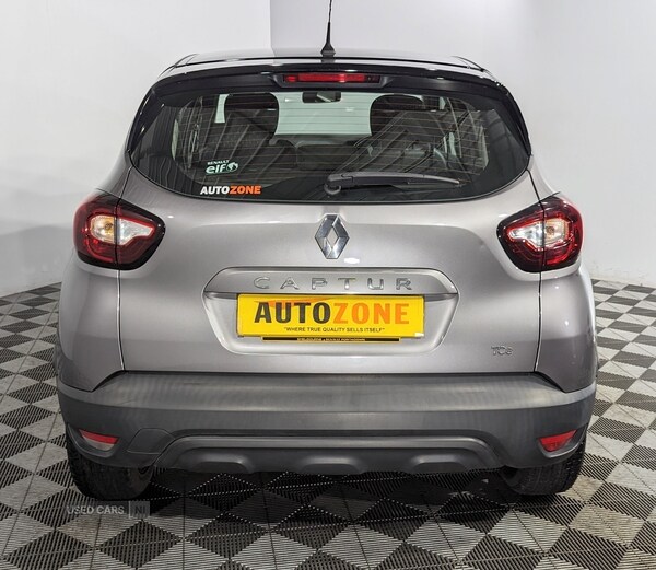 Used Renault Captur 2017 for sale - 75402642: Photo 8