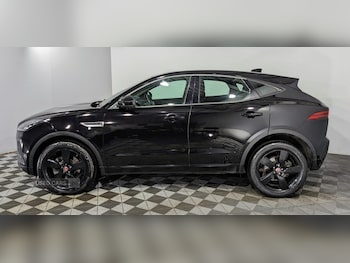 Used Jaguar E-Pace 2019 for sale - 76296375: Photo