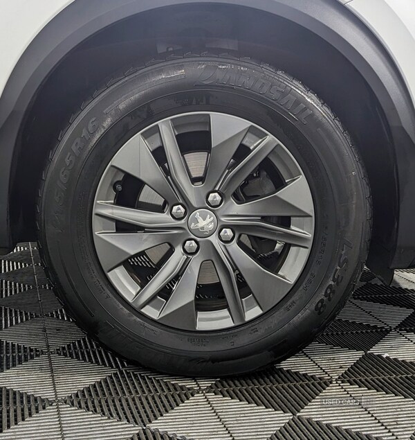 Used Peugeot 2008 2022 for sale - 76296405: Photo 12