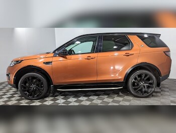 Used Land Rover Discovery Sport 2017 for sale - 78742316: Photo