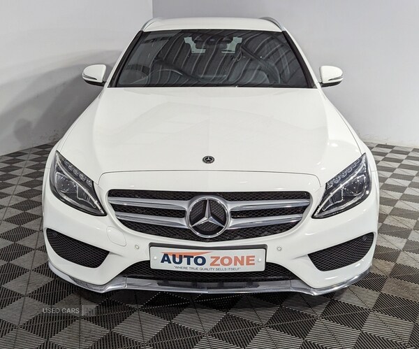 Used Mercedes-Benz C-Class 2018 for sale - 75670968: Photo 3