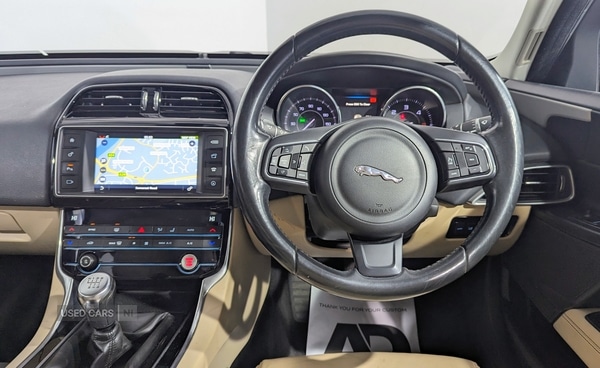 Used Jaguar XE 2015 for sale - 76825590: Photo 11