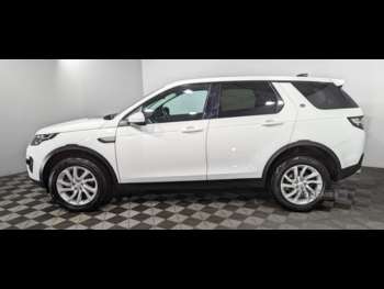 Used Land Rover Discovery Sport 2017 for sale - 74547386: Photo