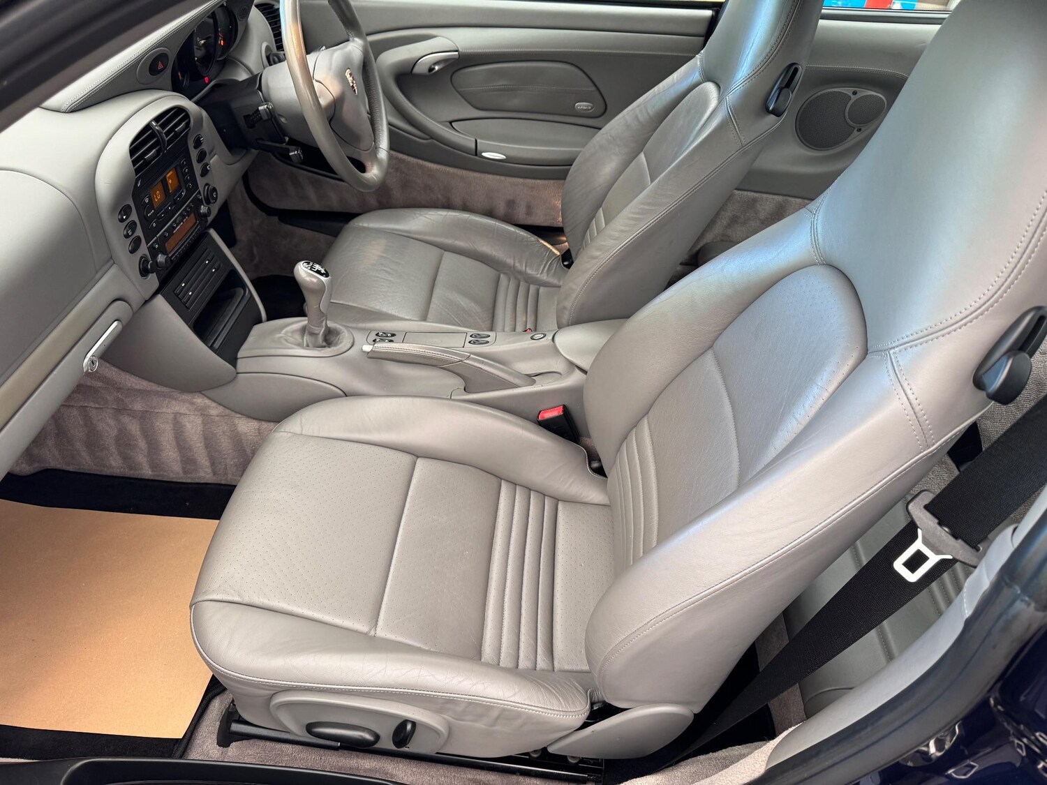 Used Porsche 911 2002 for sale - 76634203: Photo 33