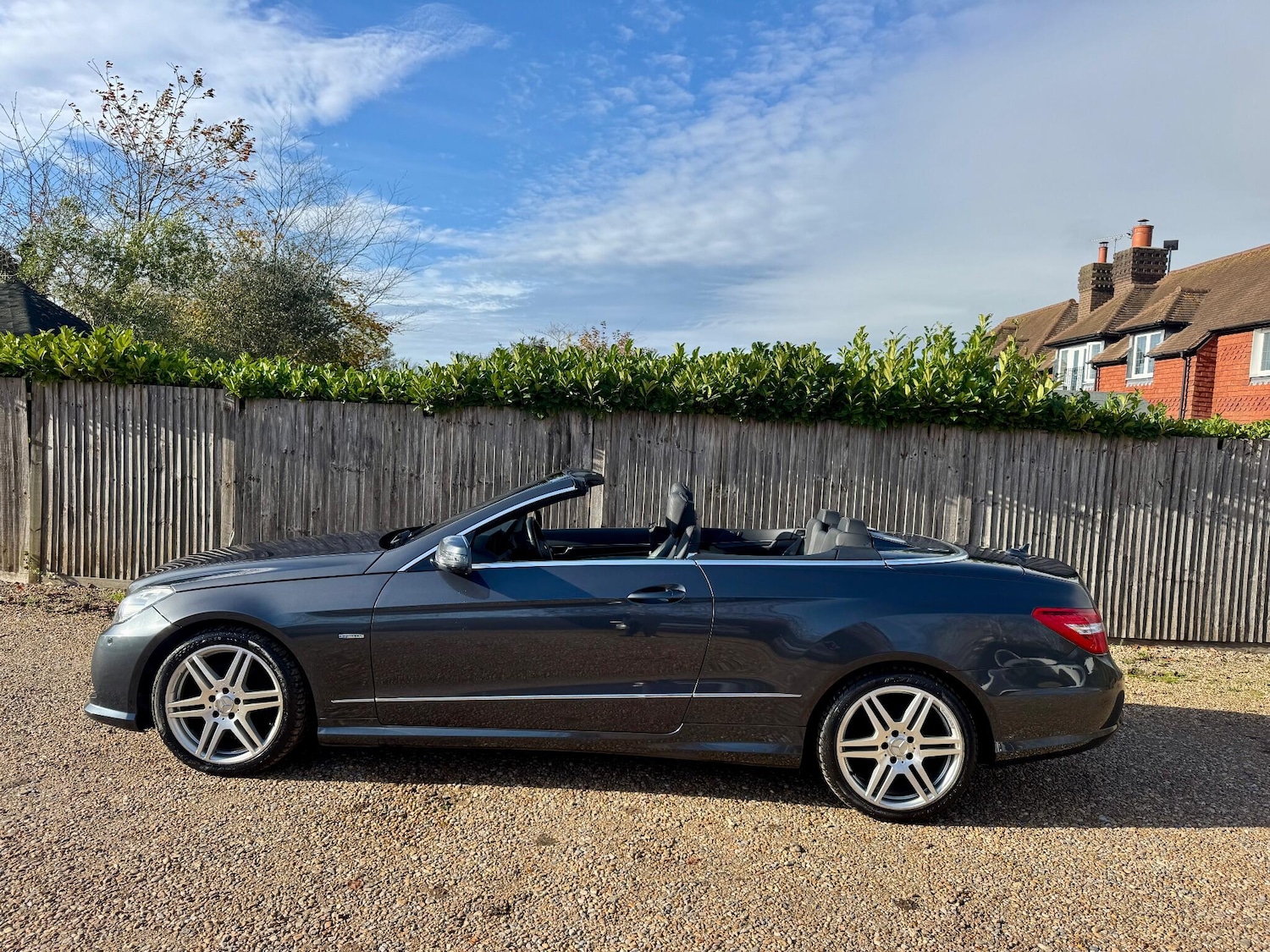 Used Mercedes-Benz E Class 2010 for sale - 76584183: Photo 11