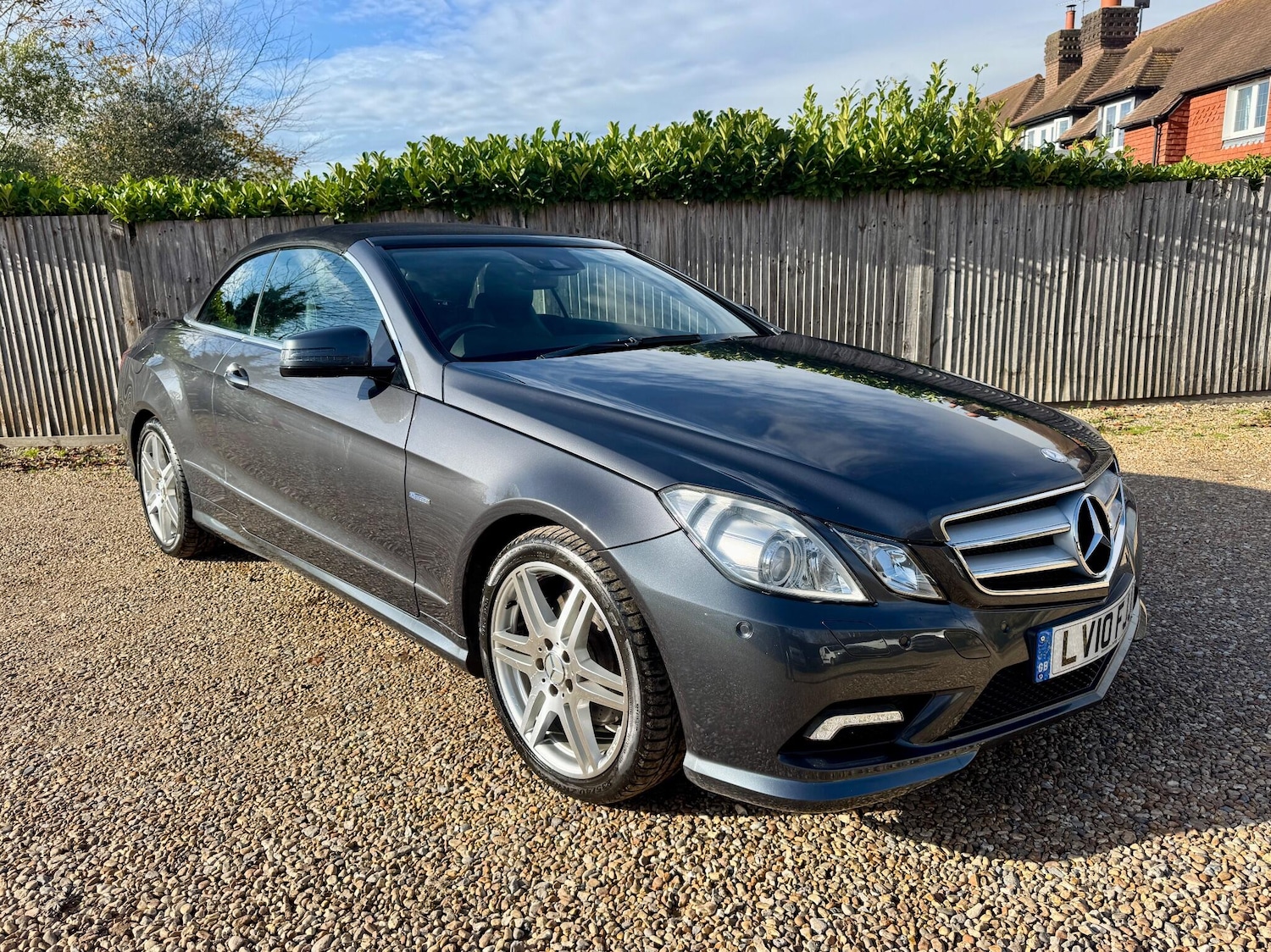Used Mercedes-Benz E Class 2010 for sale - 76584183: Photo 12