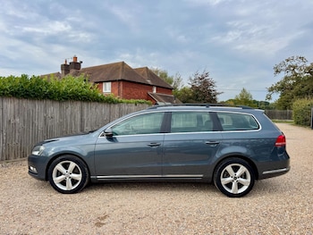 Used Volkswagen Passat 2012 for sale - 76464594: Photo