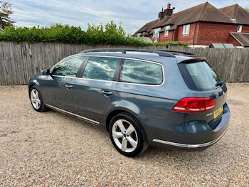 Used Volkswagen Passat 2012 for sale - 76464594: Photo