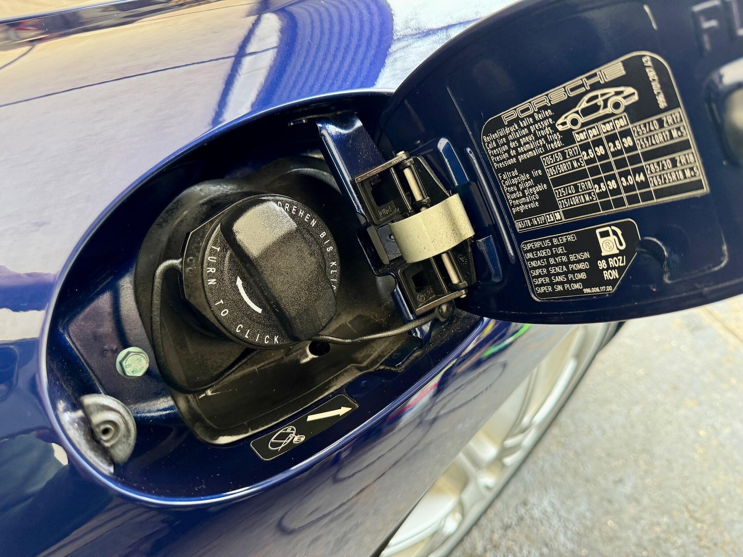 Used Porsche 911 for sale - 76464593: Photo 29