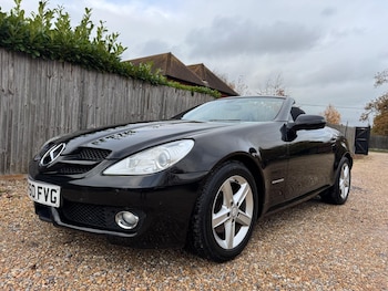Used Mercedes-Benz SLK 2010 for sale - 76752989: Photo