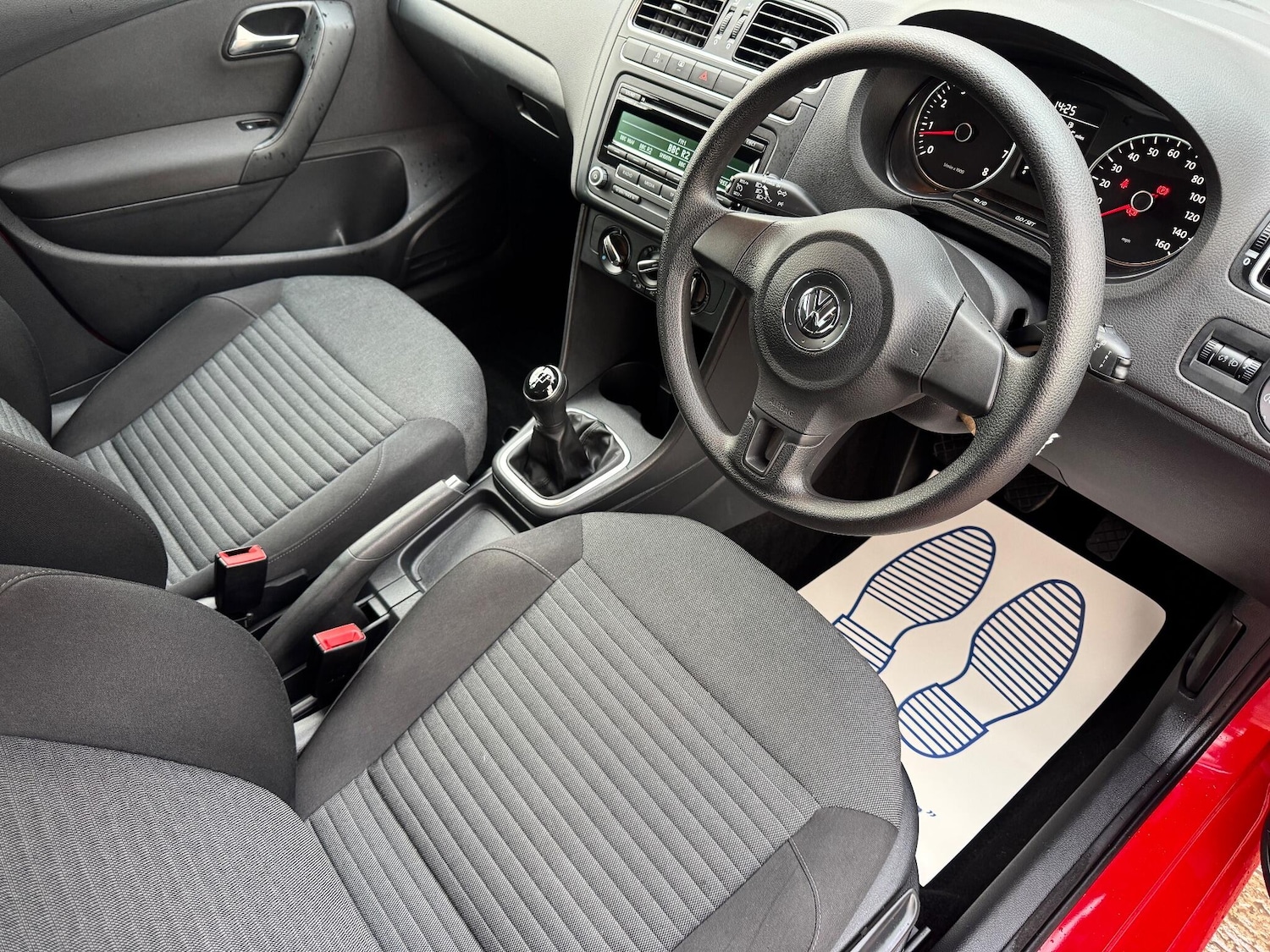 Used Volkswagen Polo 2014 for sale - 76786711: Photo 14