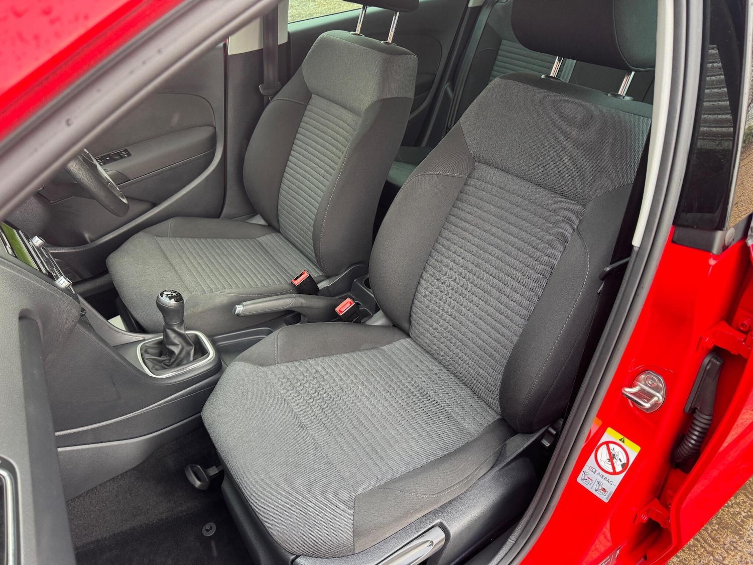 Used Volkswagen Polo 2014 for sale - 76786711: Photo 15