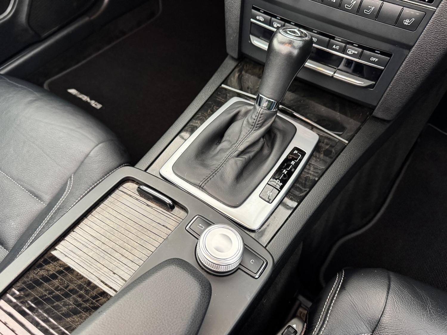 Used Mercedes-Benz E Class 2010 for sale - 76990687: Photo 23