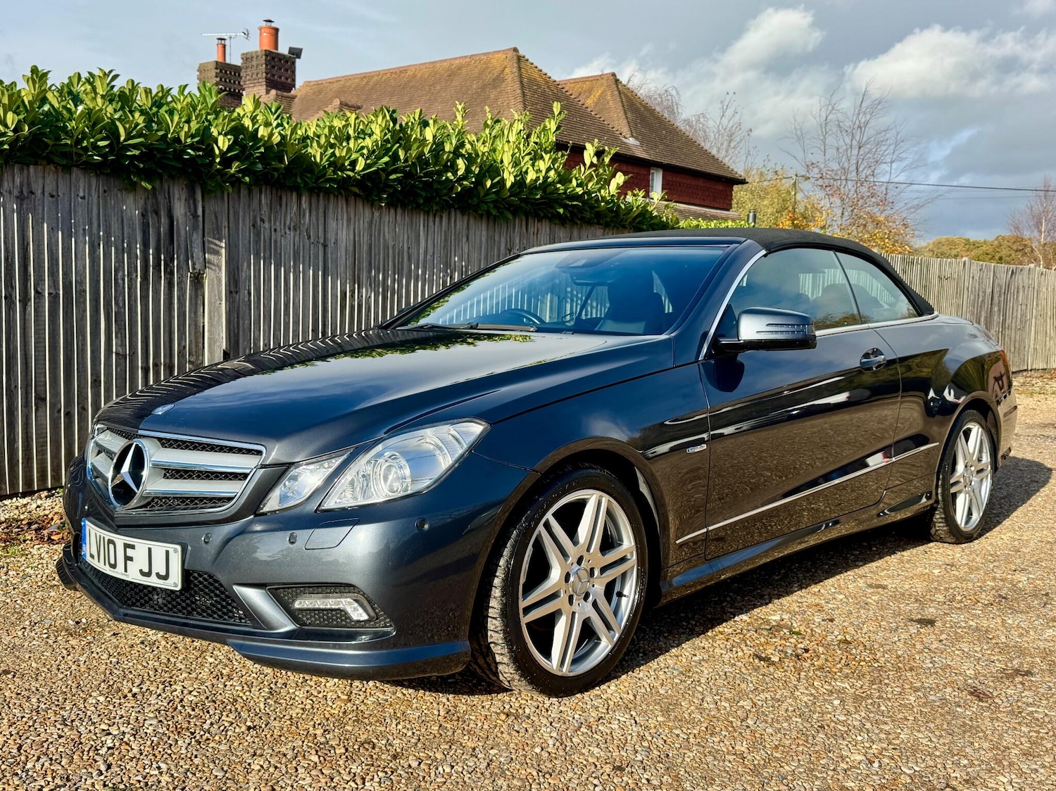 Used Mercedes-Benz E Class 2010 for sale - 76990687: Photo 6