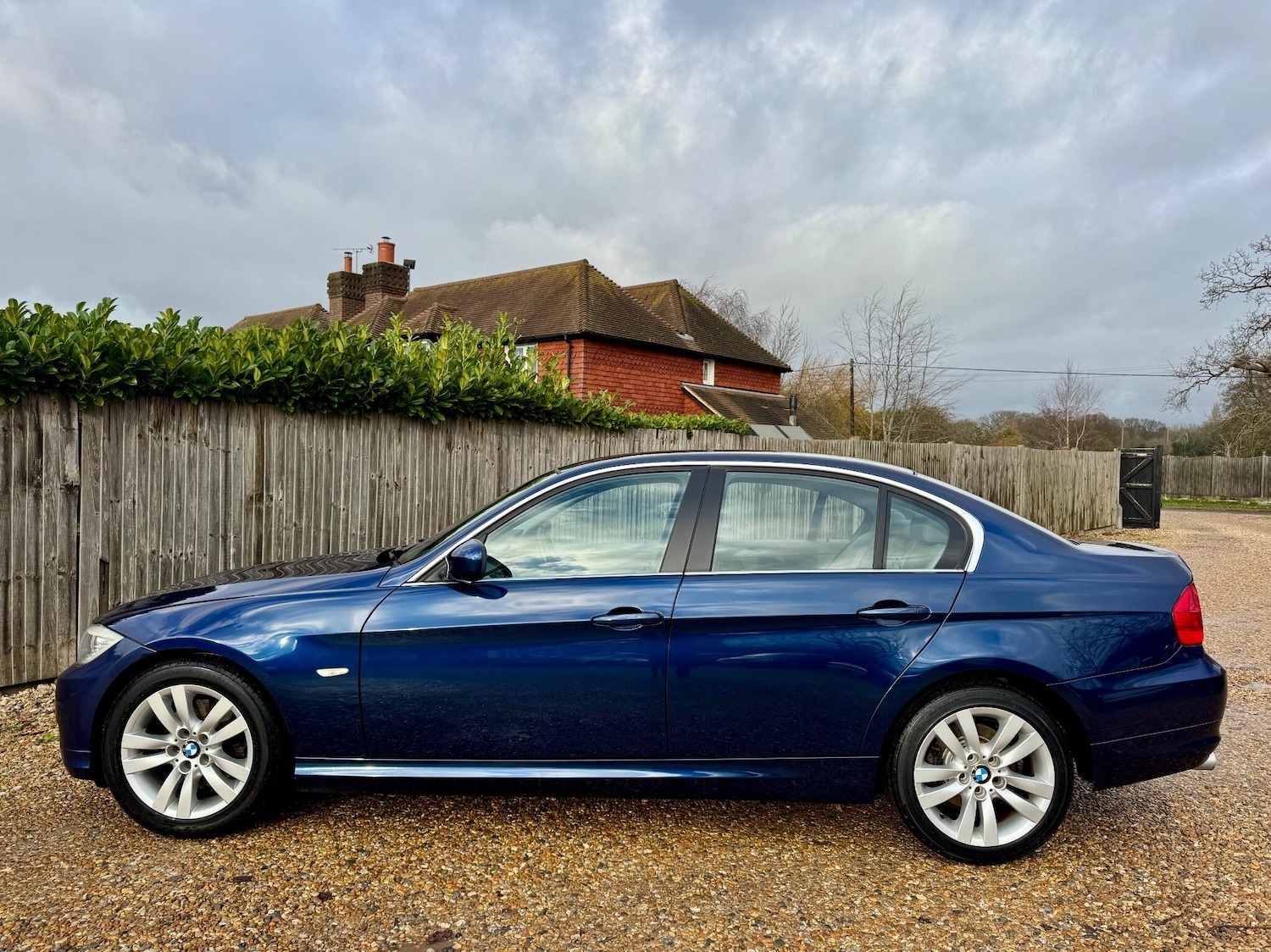 Used BMW 3 Series 2010 for sale - 76926231: Photo 6