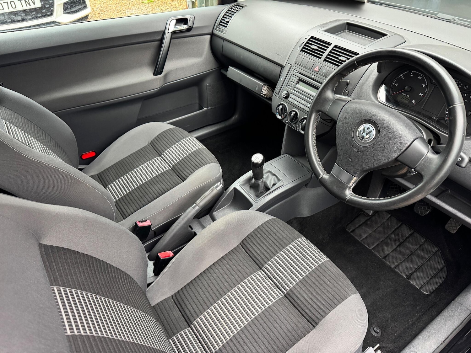 Used Volkswagen Polo 2008 for sale - 76771718: Photo 16