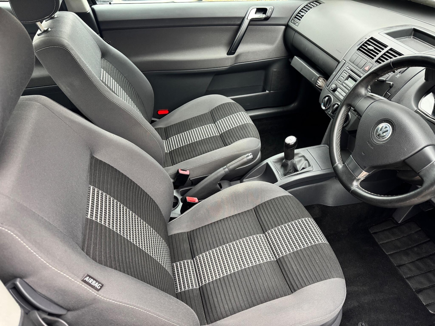 Used Volkswagen Polo 2008 for sale - 76771718: Photo 18