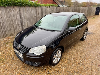 Used Volkswagen Polo 2008 for sale - 76771718: Photo