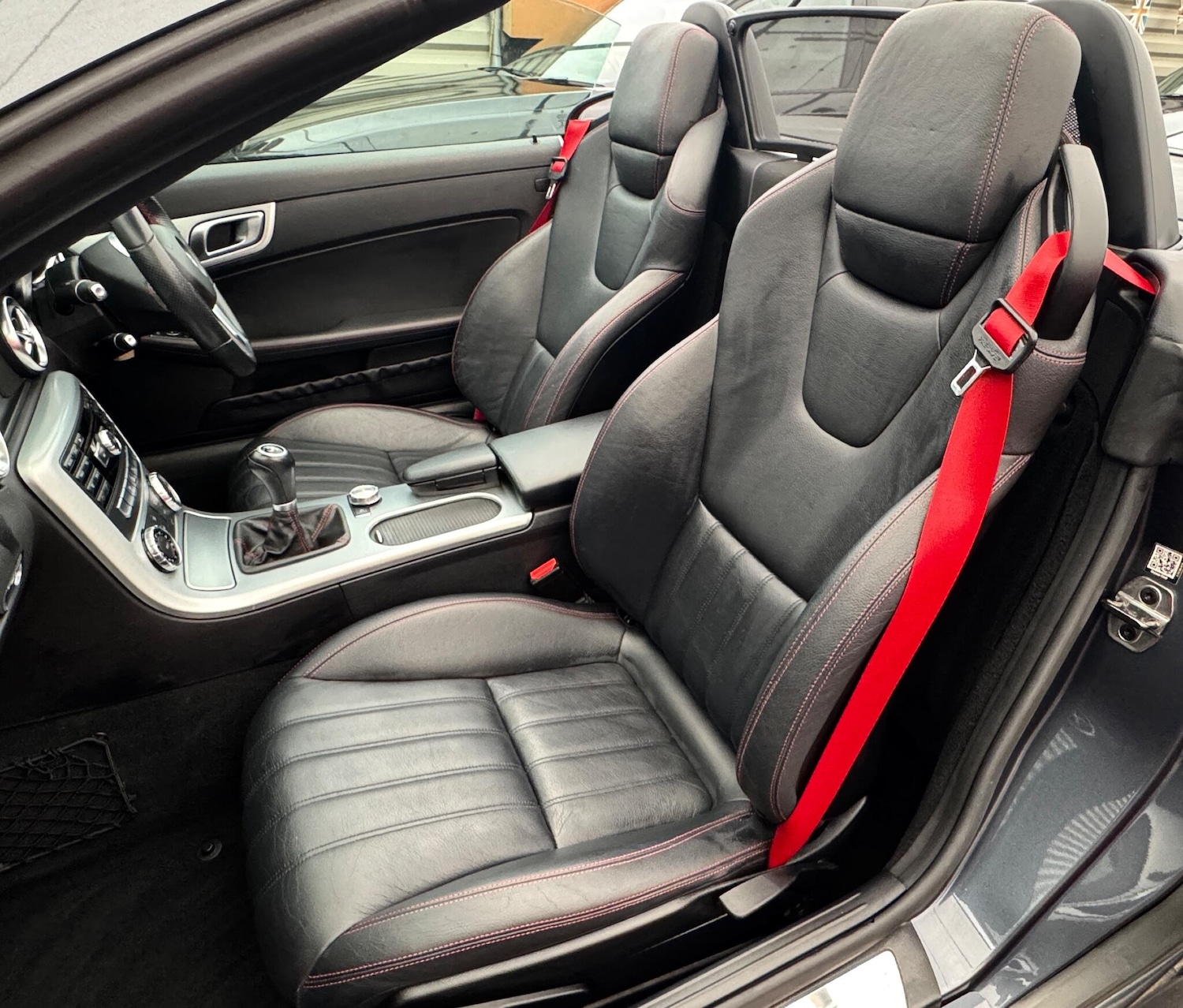 Used Mercedes-Benz SLK 2015 for sale - 76464591: Photo 22