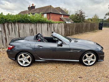 Used Mercedes-Benz SLK 2015 for sale - 76464591: Photo