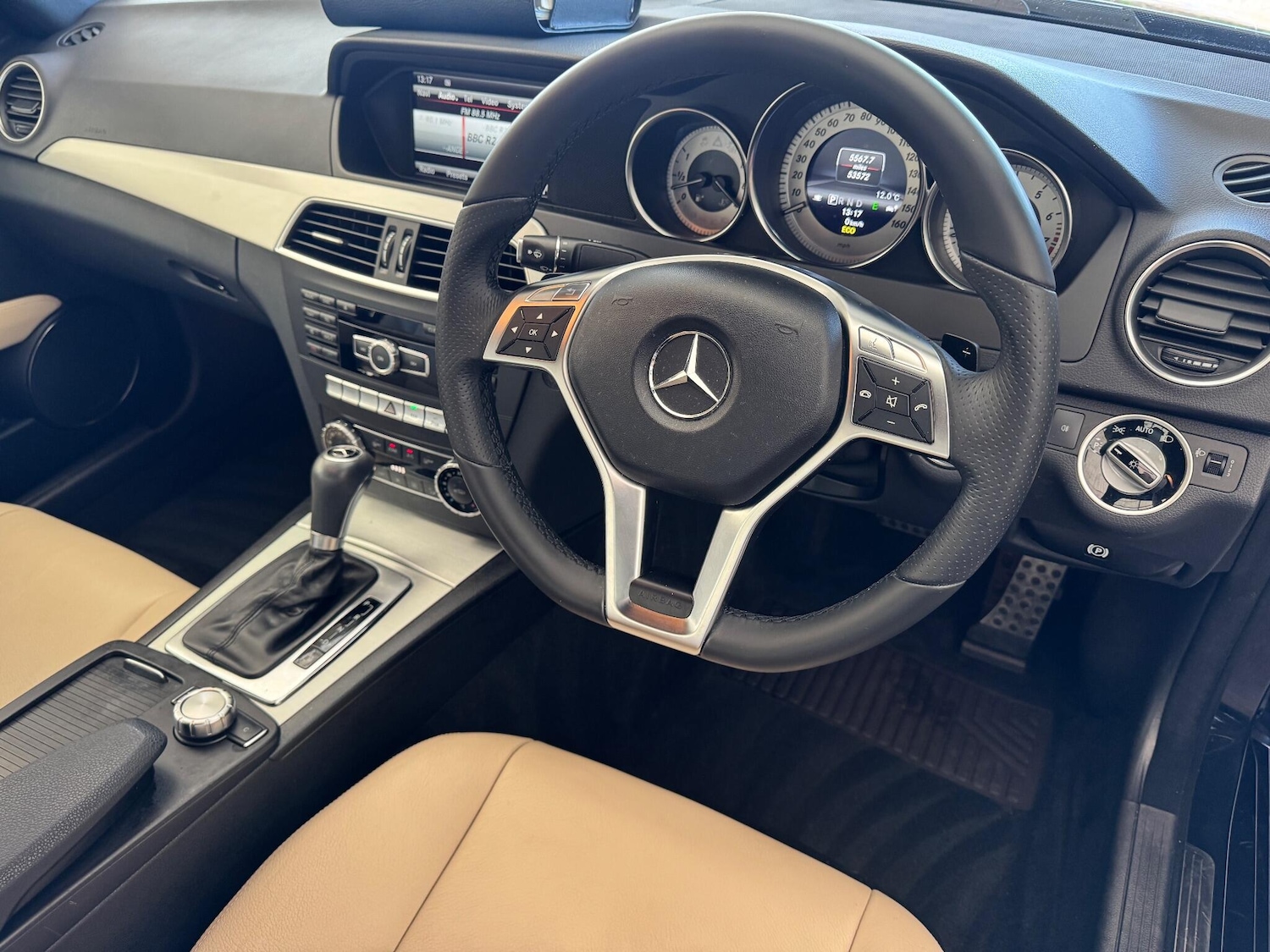 Used Mercedes-Benz C Class 2012 for sale - 77029865: Photo 13