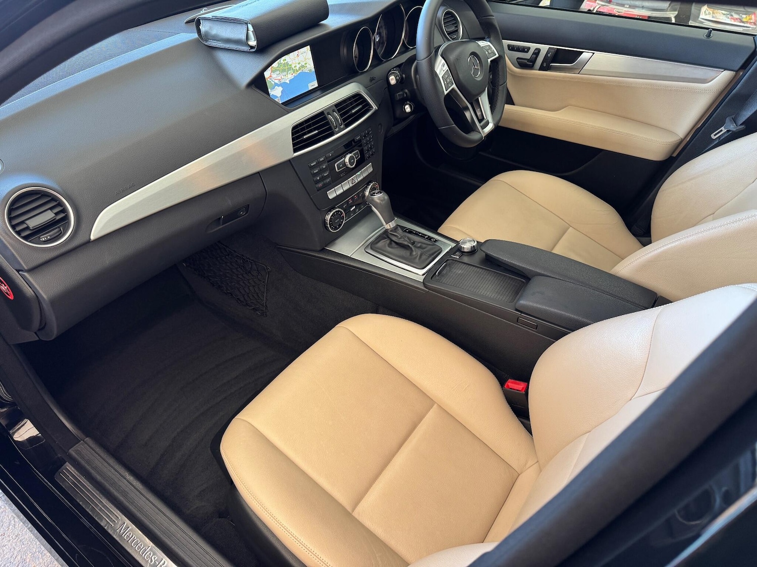 Used Mercedes-Benz C Class 2012 for sale - 77029865: Photo 18