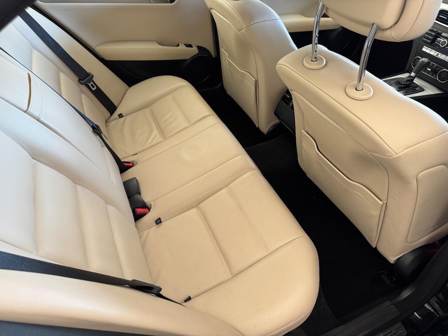 Used Mercedes-Benz C Class 2012 for sale - 77029865: Photo 19