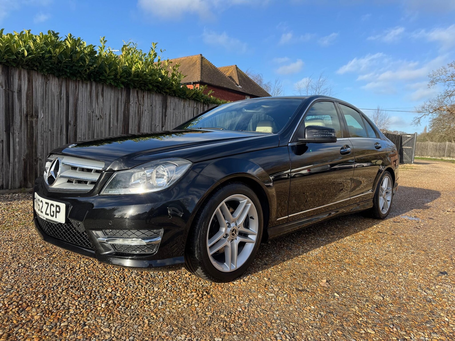 Used Mercedes-Benz C Class 2012 for sale - 77029865: Photo 3