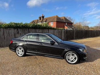 Used Mercedes-Benz C Class 2012 for sale - 77029865: Photo