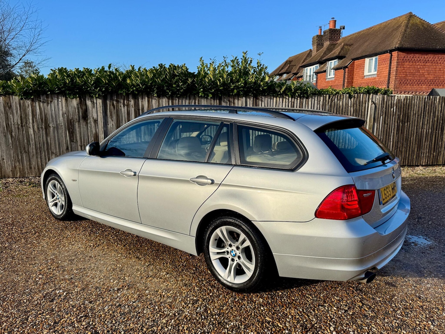 Used BMW 3 Series 2009 for sale - 77016643: Photo 2