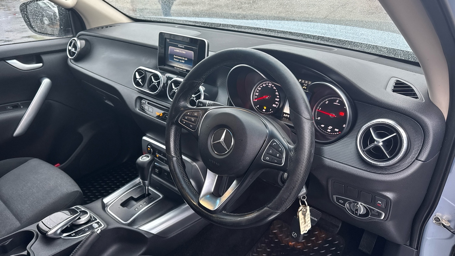 Used Mercedes-Benz X Class 2018 for sale - 77430992: Photo 11
