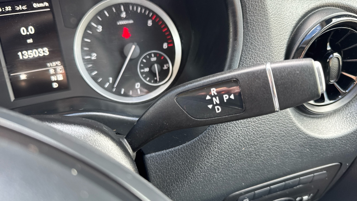 Used Mercedes-Benz Vito 2023 for sale - 78178370: Photo 25