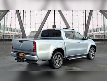 Used Mercedes-Benz X Class 2019 for sale - 77445739: Photo