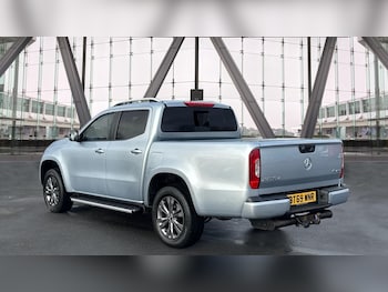 Used Mercedes-Benz X Class 2019 for sale - 77445739: Photo