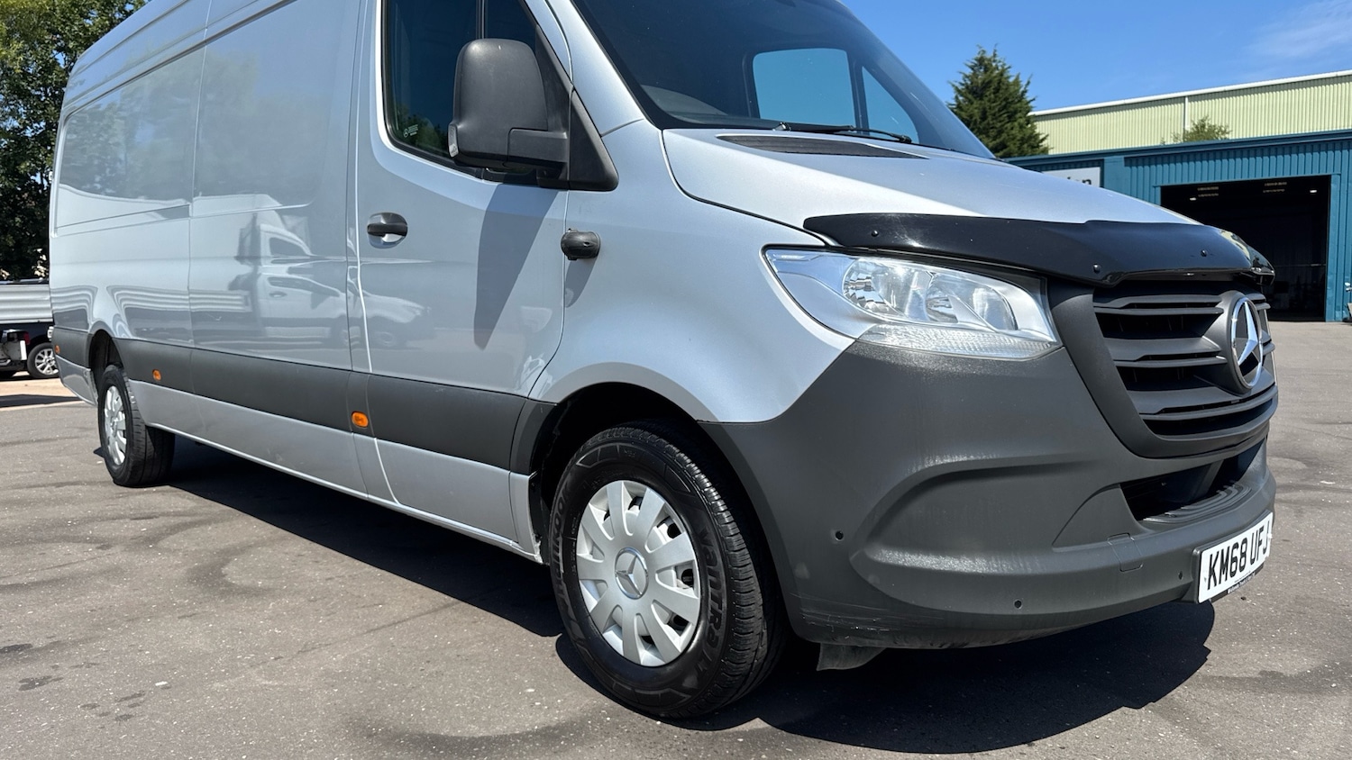 Vehicle 28