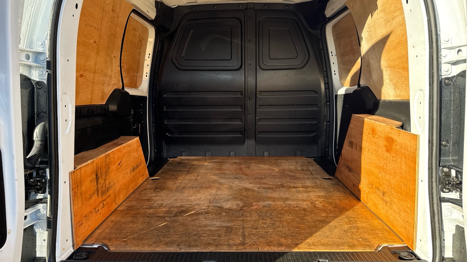 Used Renault Kangoo 2024 for sale - 76718755: Photo 16