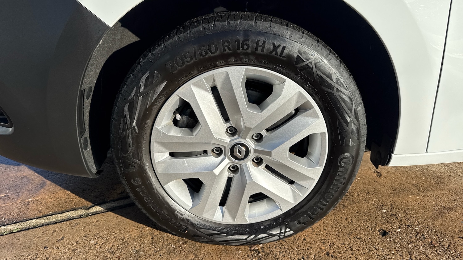 Used Renault Kangoo 2024 for sale - 76718755: Photo 35