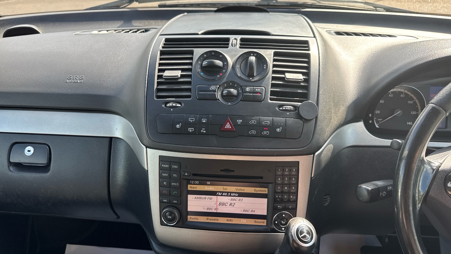 Used Mercedes-Benz Vito 2014 for sale - 76130327: Photo 12