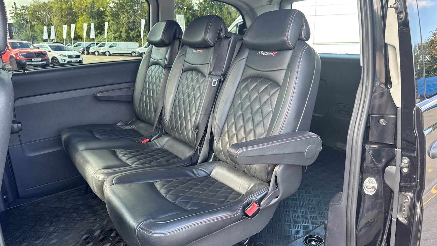 Used Mercedes-Benz Vito 2014 for sale - 76130327: Photo 14