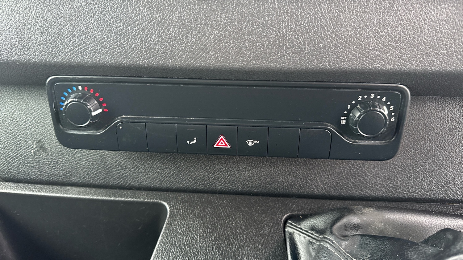 Used Mercedes-Benz Sprinter 2024 for sale - 77543345: Photo 27