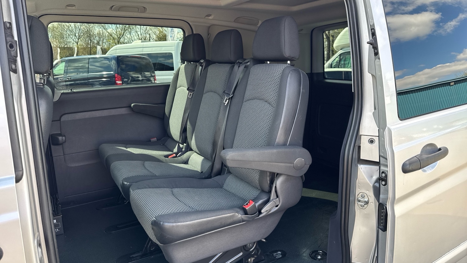 Used Mercedes-Benz Vito 2015 for sale - 78178052: Photo 14