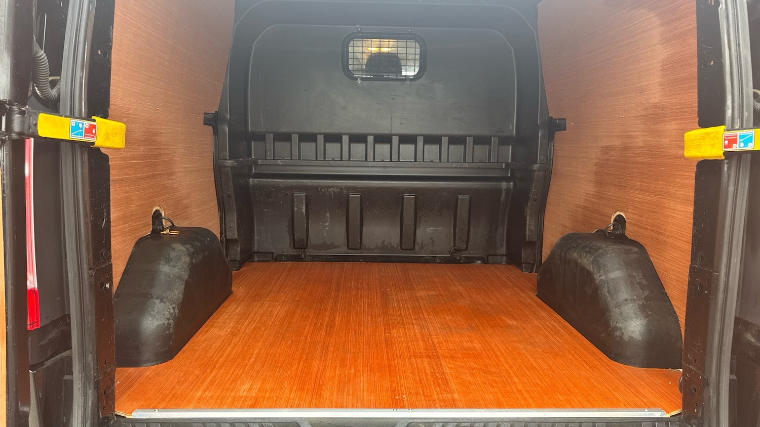 Used Ford Transit Custom 2022 for sale - 77591788: Photo 17